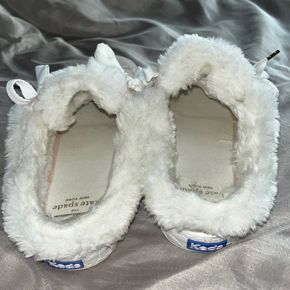 Kate Spade Keds Tan Sparkle Fur Trim Slip On Tennis Shoes size 7 - Picture 7 of 9